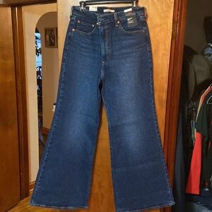 Levi’s Ribcage Bell Size 32x32